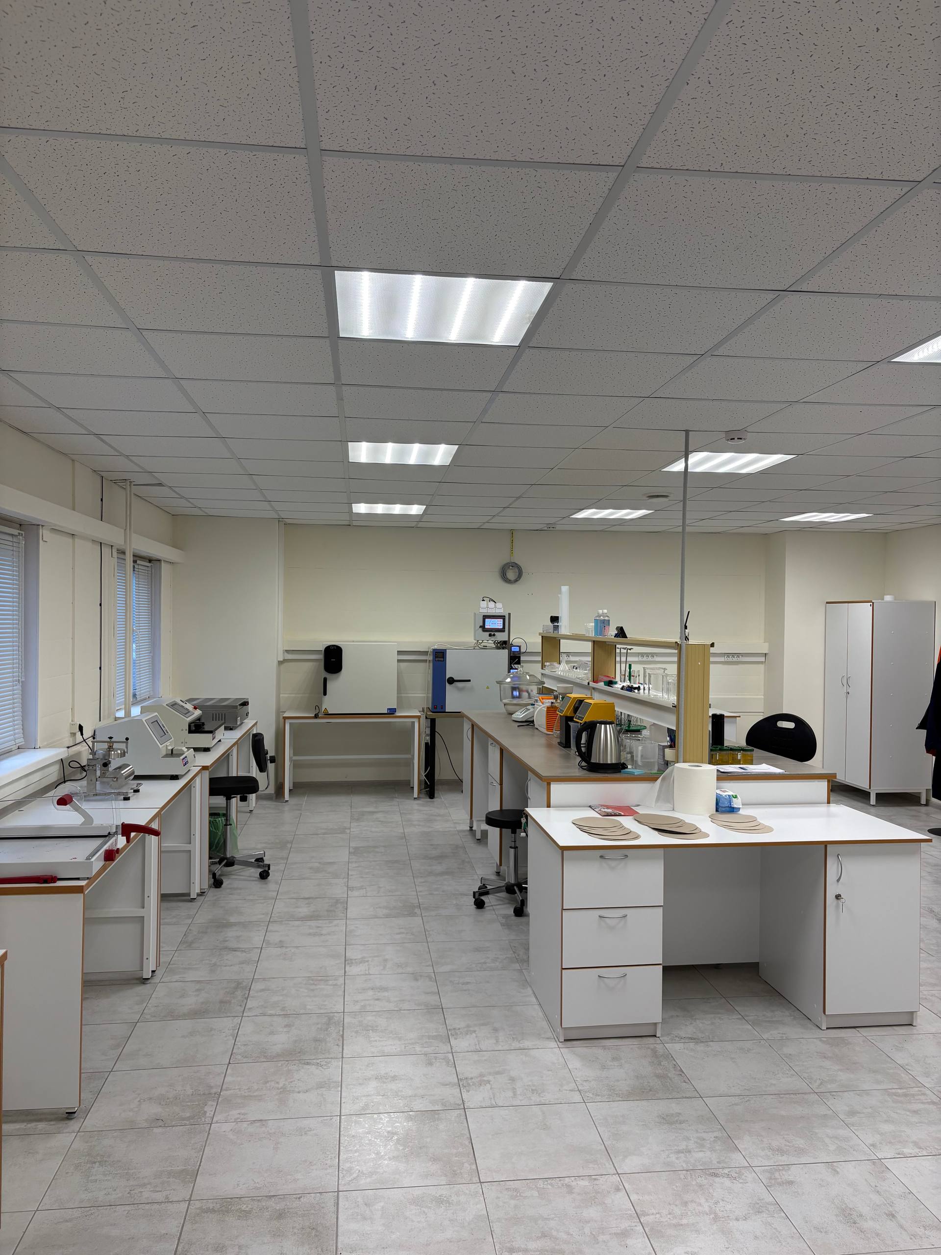 Новая лаборатория Неохим