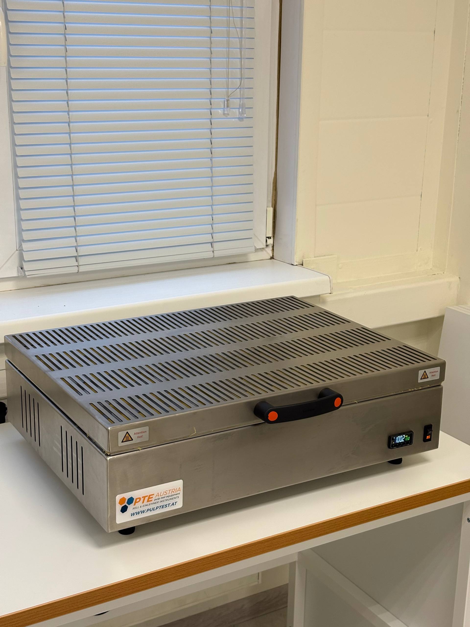 Новая лаборатория Неохим